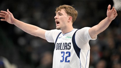 开云app-NBA生涯第一次技犯！弗拉格：最近打得有点着急 情绪失控了
