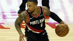 开云官网-⌚5年前的今天：利拉德三分球17中9&amp;罚球18中18 狂砍61分5板8助