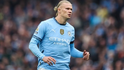 开云下载-曼晚：如果哈兰德能找回曼城处子赛季的状态，将改变英超争冠形势