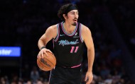 开云官网-高效替补！哈克斯17中12得26分5助&amp;正负值+16